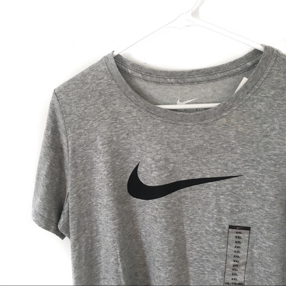 Nike Women Dri Fit Athletic Cut Tshirt Size XXL - Picture 2 of 4